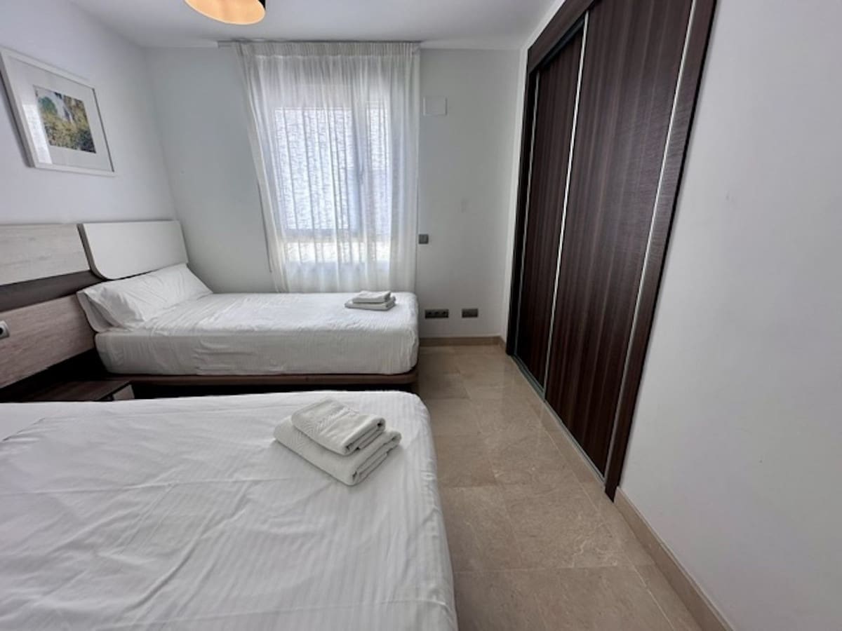 3 bedroom Penthouse for sale in San Pedro de Alcantara with pool garage - € 769,000 (Ref: 9836226)