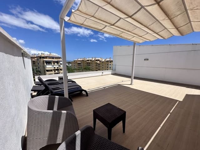 Ático de 3 habitaciones en San Pedro de Alcantara, Marbella en venta con piscina garaje - 769.000 € (Ref: 9836226)