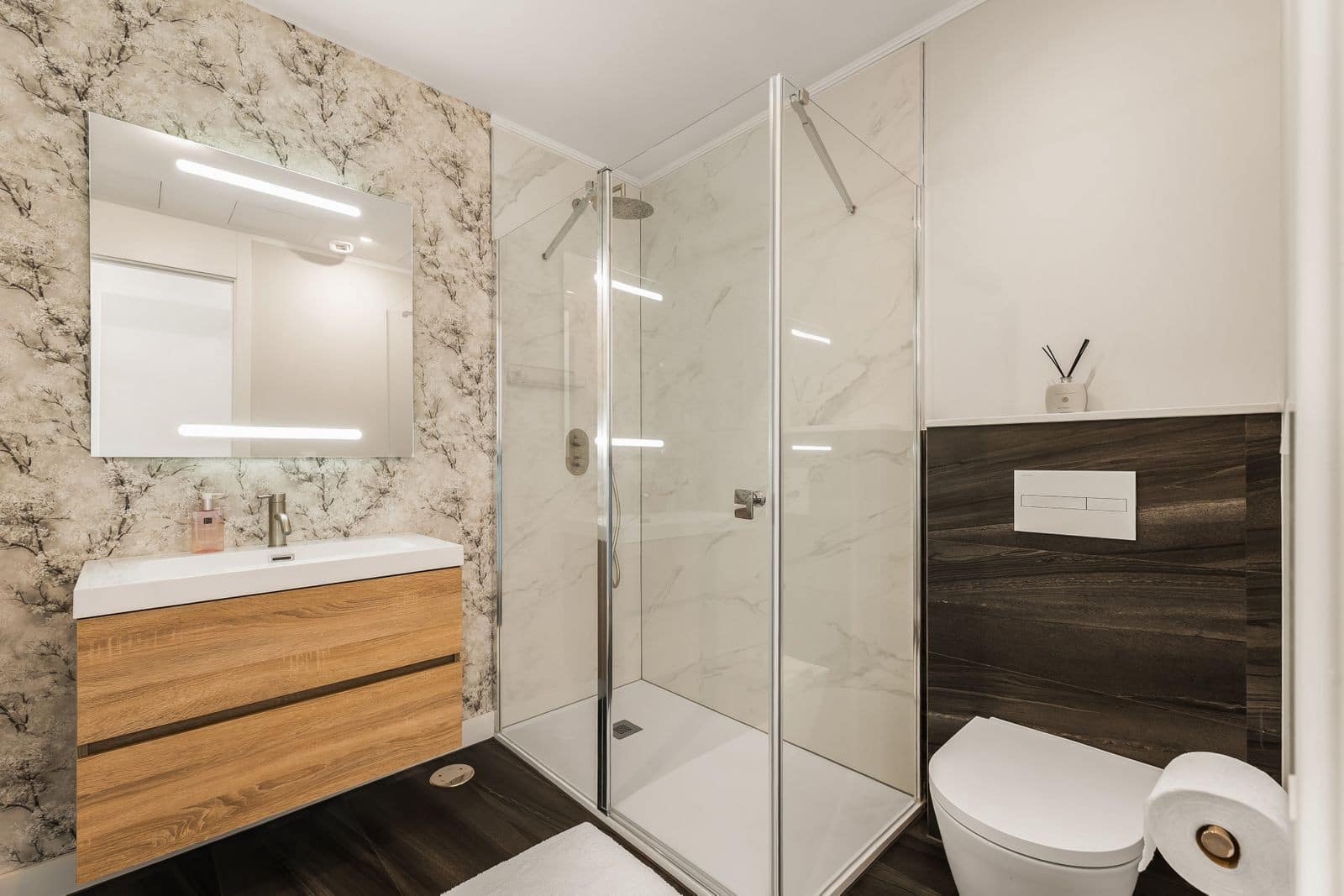 5 slaapkamer Halfvrijstaande villa te koop in Marbella met zwembad garage - € 1.950.000 (Ref: 9836227)
