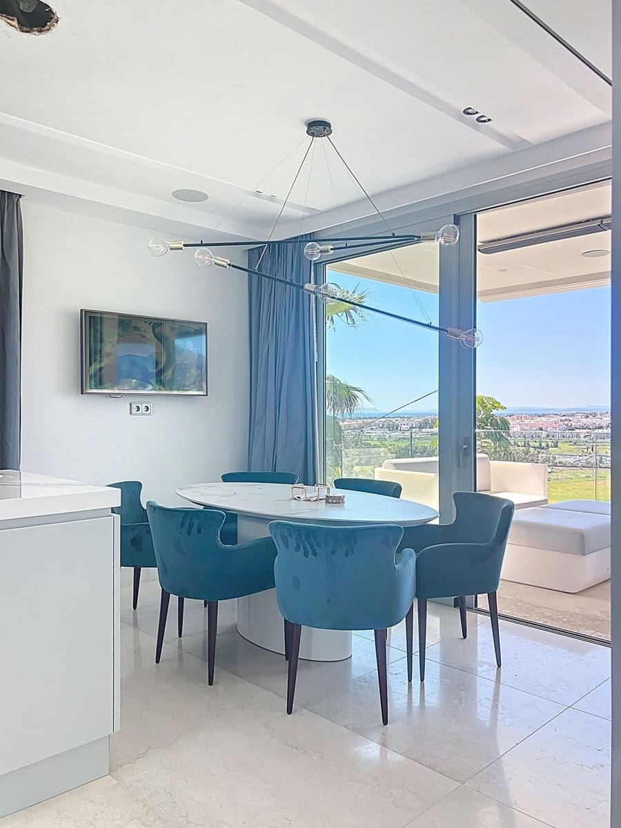 5 bedroom Villa for sale in Nueva Andalucia with pool garage - € 3,990,000 (Ref: 9839079)