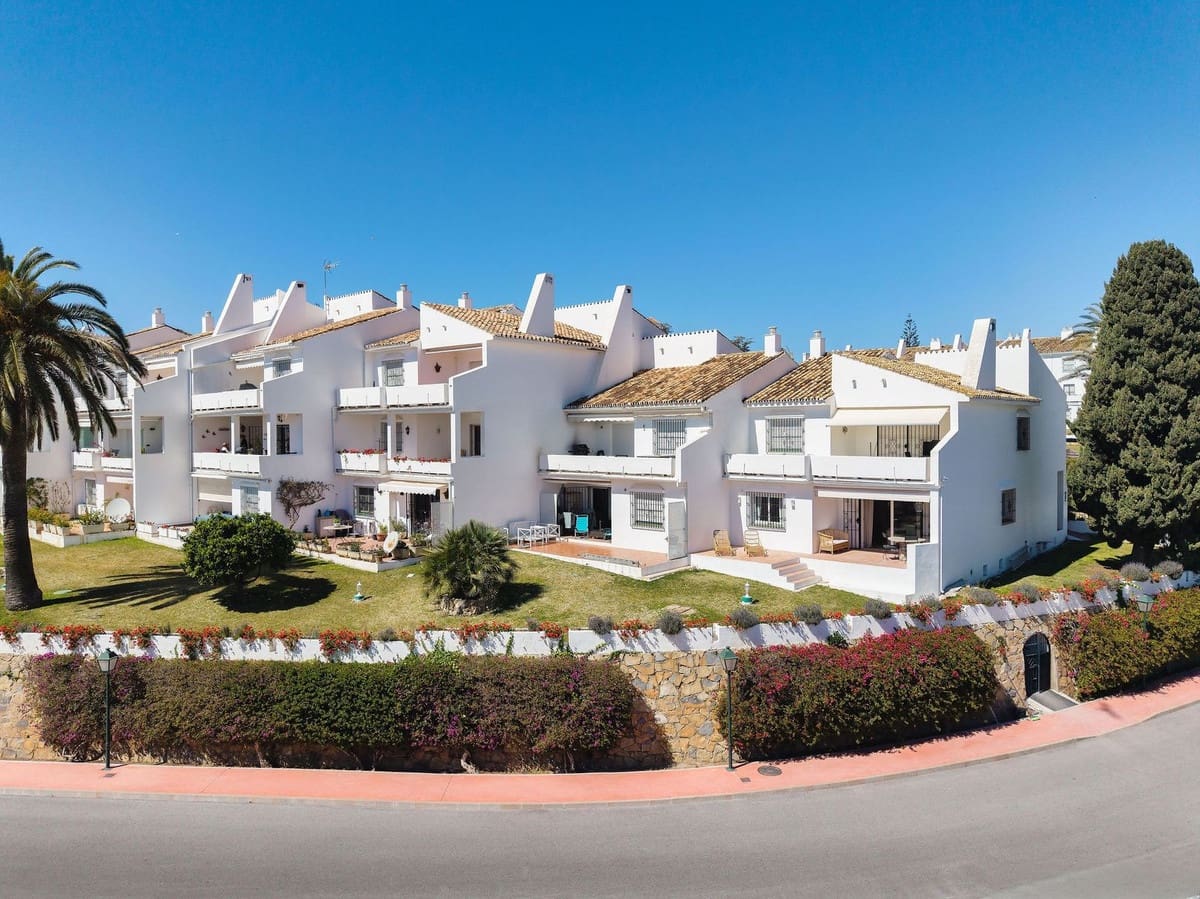 3 camera da letto Appartamento in vendita in Marbella con piscina - 1.090.000 € (Rif: 9842786)