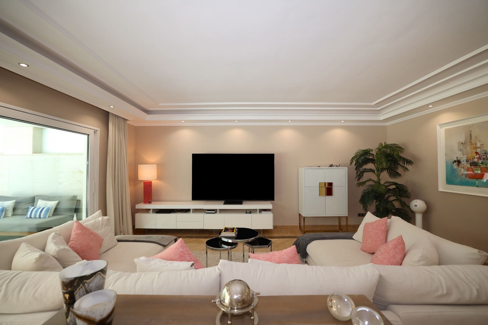 2 sypialnia Apartament na sprzedaż w Marbella z basenem garażem - 1 250 000 € (Ref: 9842787)