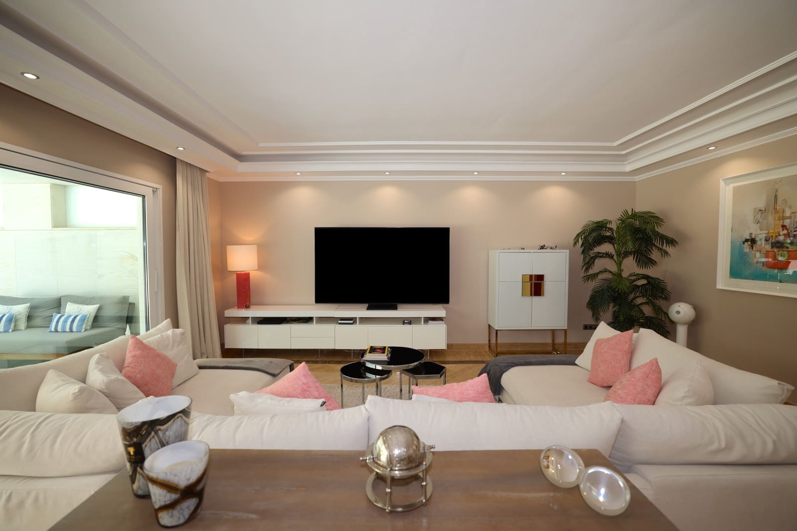 2 sypialnia Apartament na sprzedaż w Marbella z basenem garażem - 1 250 000 € (Ref: 9842787)