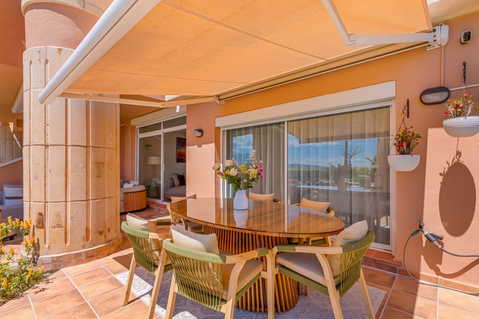 2 soveværelse Lejlighed til salg i Marbella med swimmingpool garage - € 950.000 (Ref: 9845283)
