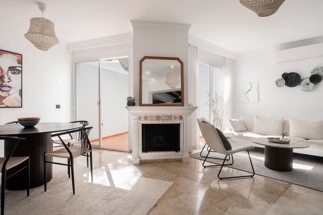 3 soverom Hus til salgs i Nueva Andalucia, Marbella med svømmebasseng garasje - € 495 000 (Ref: 9851025)