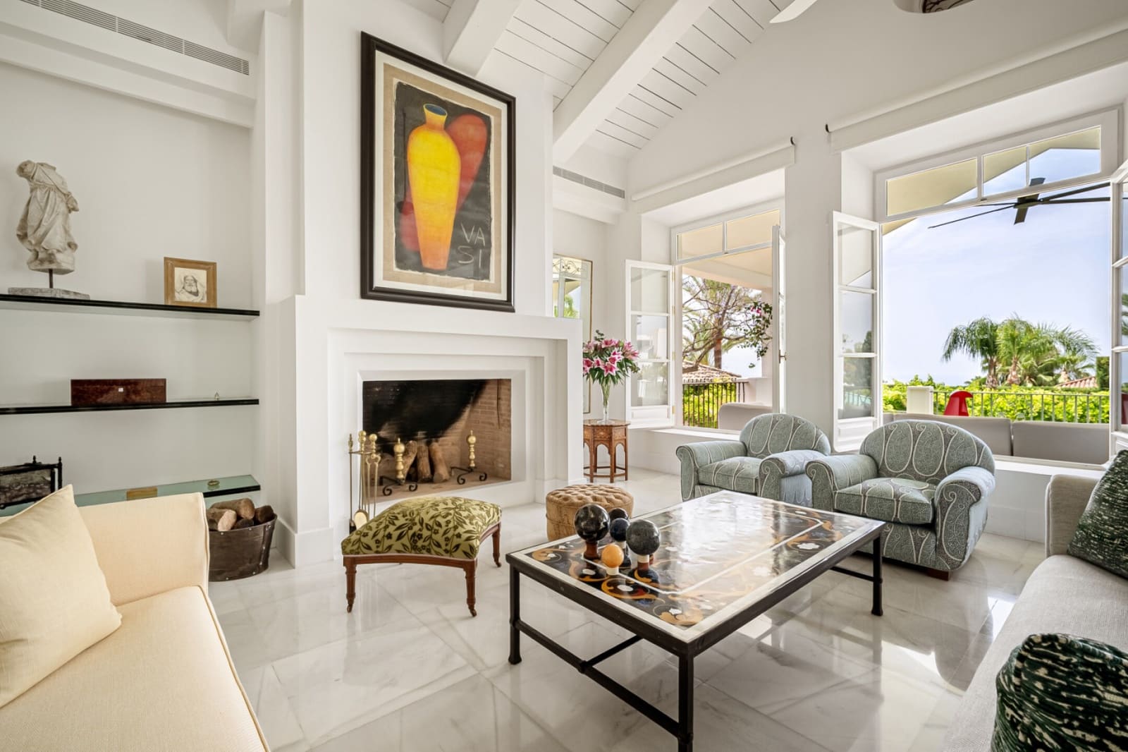 Chalet de 6 habitaciones en Marbella en venta con piscina - 11.950.000 € (Ref: 9859725)