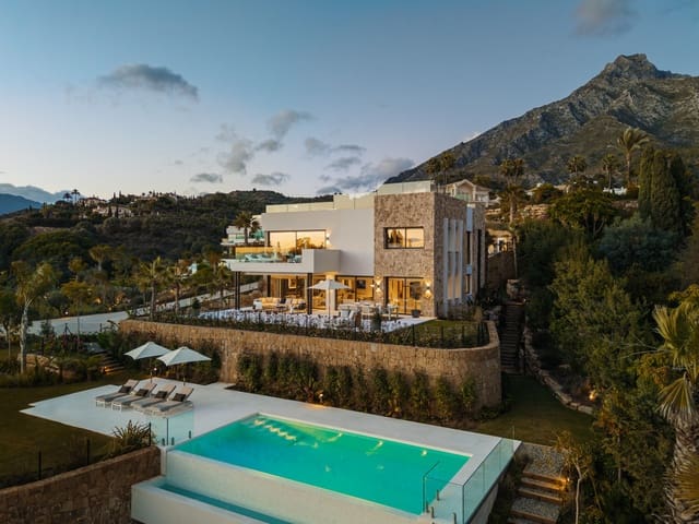 5 bedroom Villa for sale in Marbella with pool garage - € 13,500,000 (Ref: 9859726)