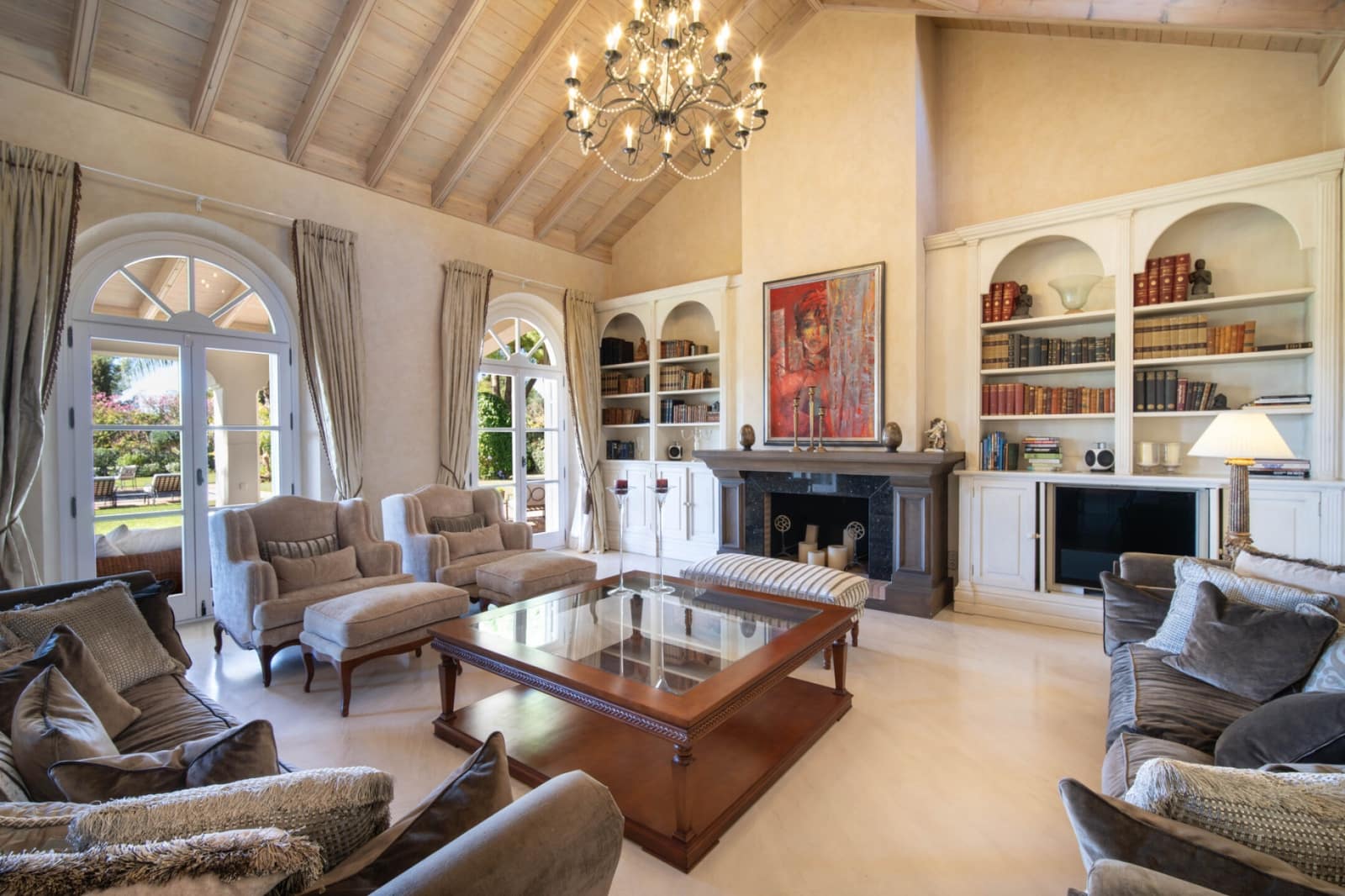 Chalet de 5 habitaciones en Marbella en venta con piscina - 13.800.000 € (Ref: 9859727)