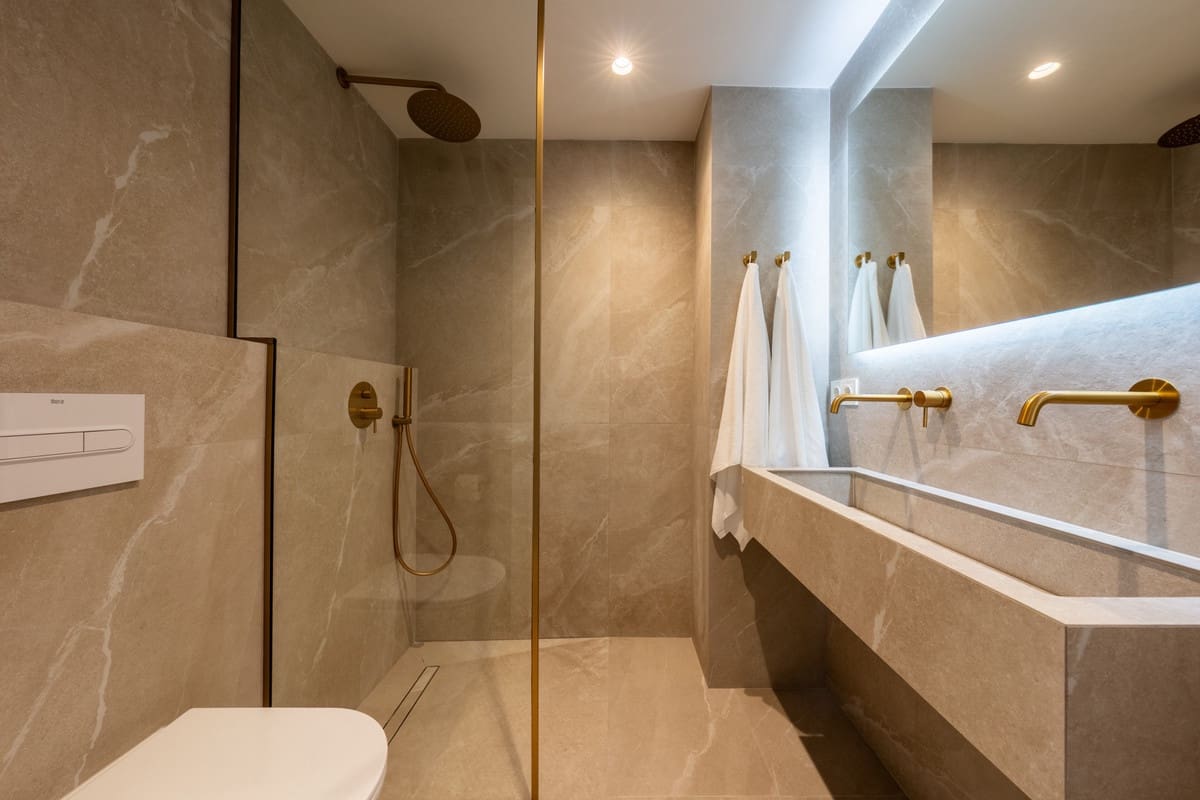 4 sovrum Hus till salu i Marbella med pool garage - 1 395 000 € (Ref: 9861717)