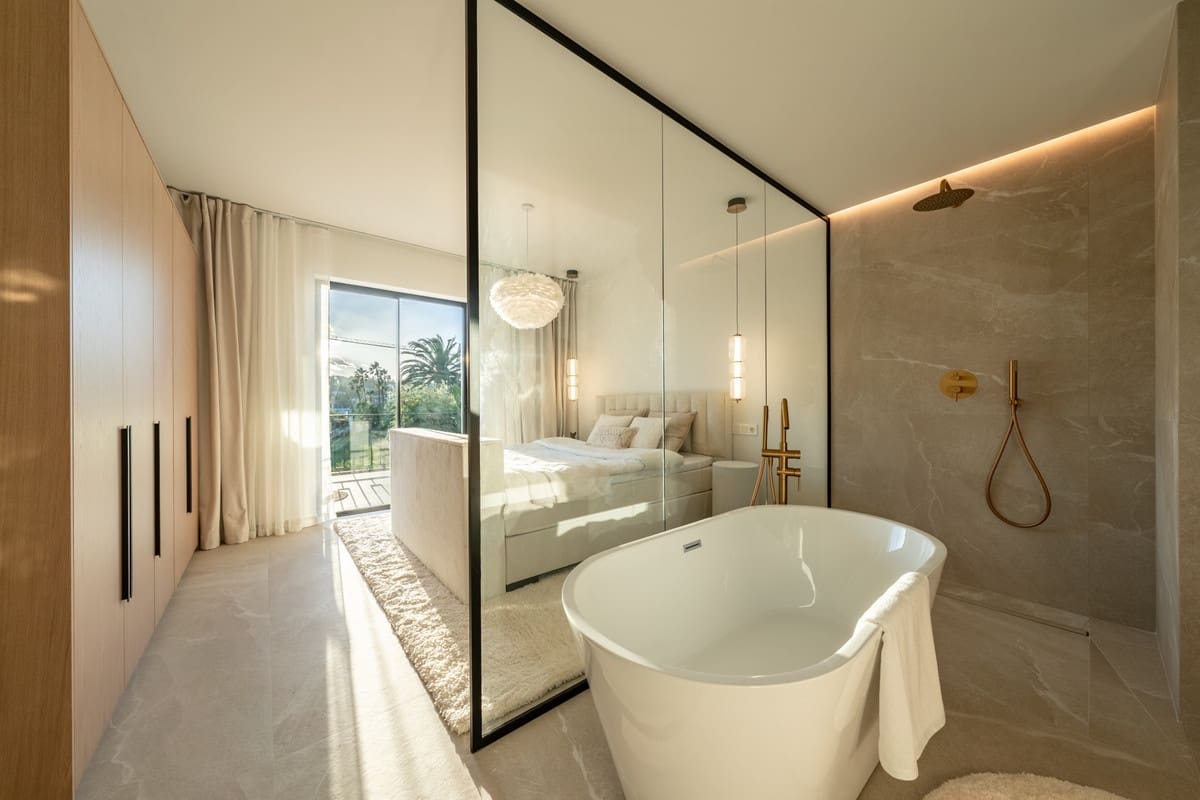 4 sovrum Hus till salu i Marbella med pool garage - 1 395 000 € (Ref: 9861717)