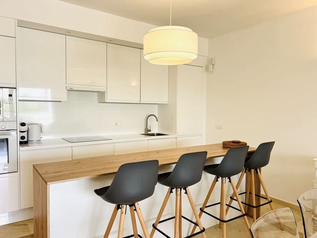 3 quarto Apartamento para venda em Marbella com piscina garagem - 1 890 000 € (Ref: 9865008)