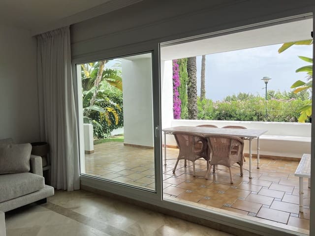 3 quarto Apartamento para venda em Marbella com piscina garagem - 1 890 000 € (Ref: 9865008)