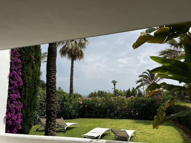 3 quarto Apartamento para venda em Marbella com piscina garagem - 1 890 000 € (Ref: 9865008)