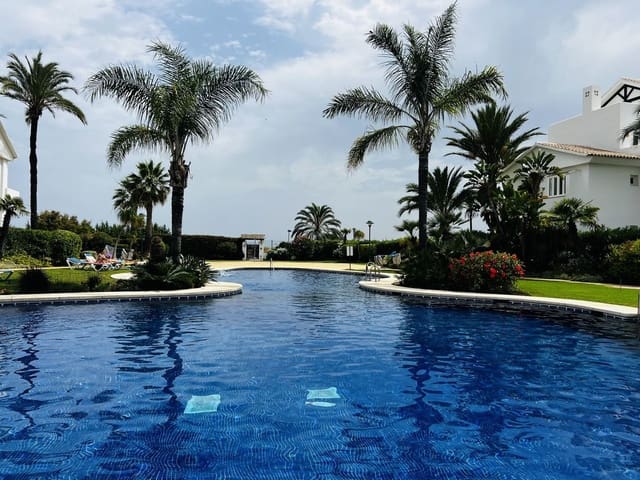 3 quarto Apartamento para venda em Marbella com piscina garagem - 1 890 000 € (Ref: 9865008)