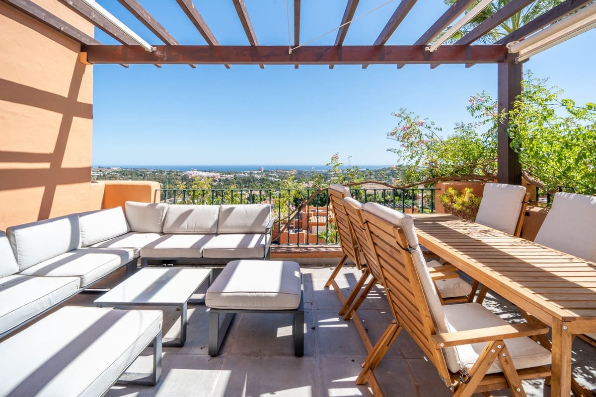 3 sypialnia Penthouse na sprzedaż w Marbella - 1 123 000 € (Ref: 9865009)