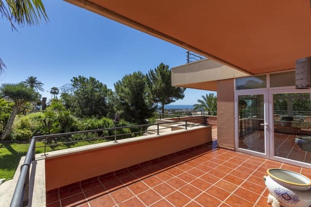 3 soverom Leilighet til salgs i Marbella med svømmebasseng garasje - € 1 690 000 (Ref: 9865010)