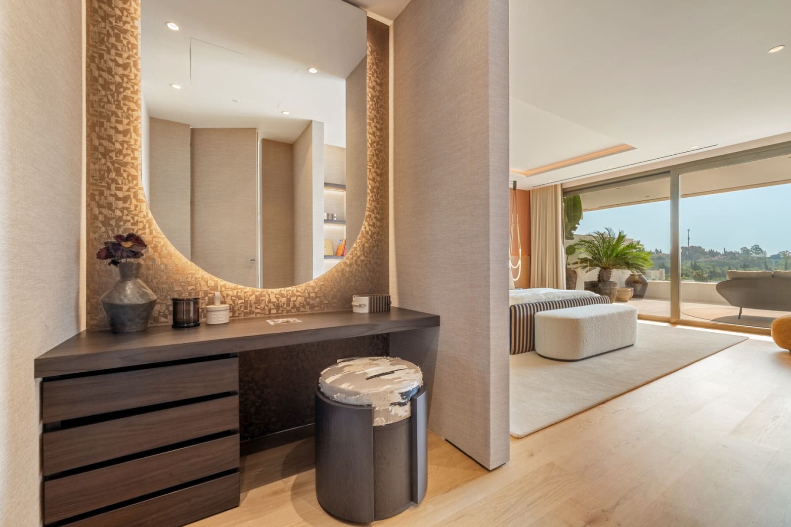 Ático de 4 habitaciones en Marbella en venta con piscina - 11.400.000 € (Ref: 9866810)