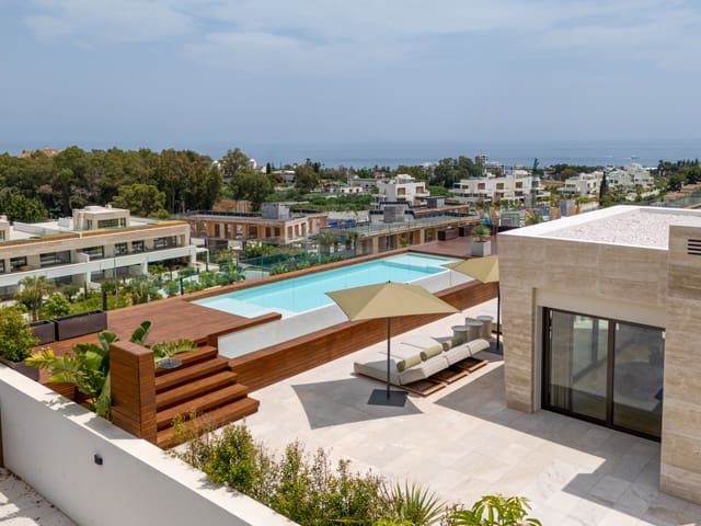 4 soveværelse Penthouse til salg i Marbella med swimmingpool - € 11.400.000 (Ref: 9866810)