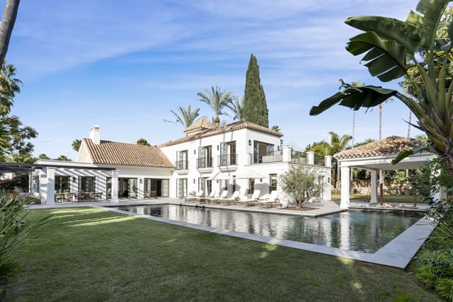 5 soverom Villa til salgs i Nueva Andalucia, Marbella med svømmebasseng - € 10 850 000 (Ref: 9866811)