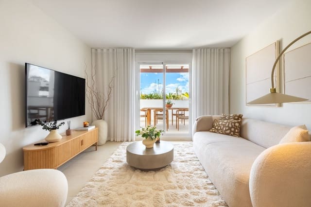3 sypialnia Penthouse na sprzedaż w Los Naranjos, Marbella z basenem garażem - 895 000 € (Ref: 9875915)