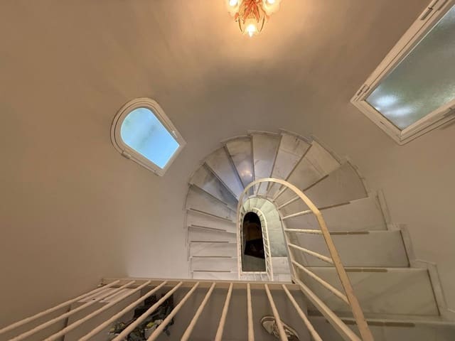 Chalet de 4 habitaciones en Marbella en venta - 1.600.000 € (Ref: 9875917)
