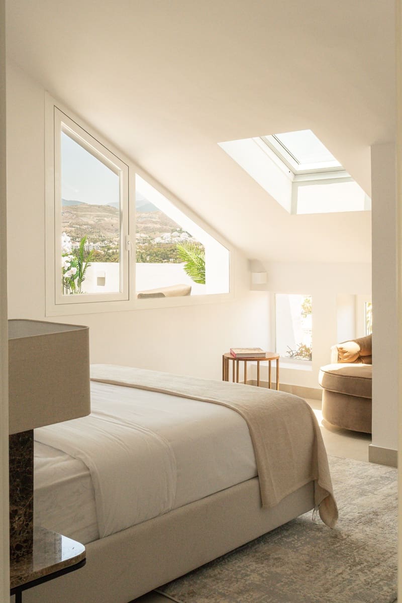 3 soveværelse Penthouse til salg i Nueva Andalucia med swimmingpool garage - € 1.490.000 (Ref: 9875918)