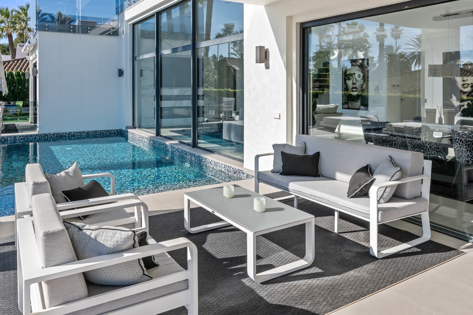 4 slaapkamer Villa te koop in Marbella met zwembad garage - € 4.950.000 (Ref: 9875919)