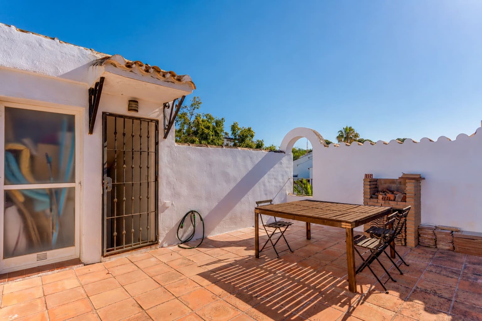 3 chambre Maison de Ville à vendre à Marbella avec piscine garage - 720 000 € (Ref: 9878229)