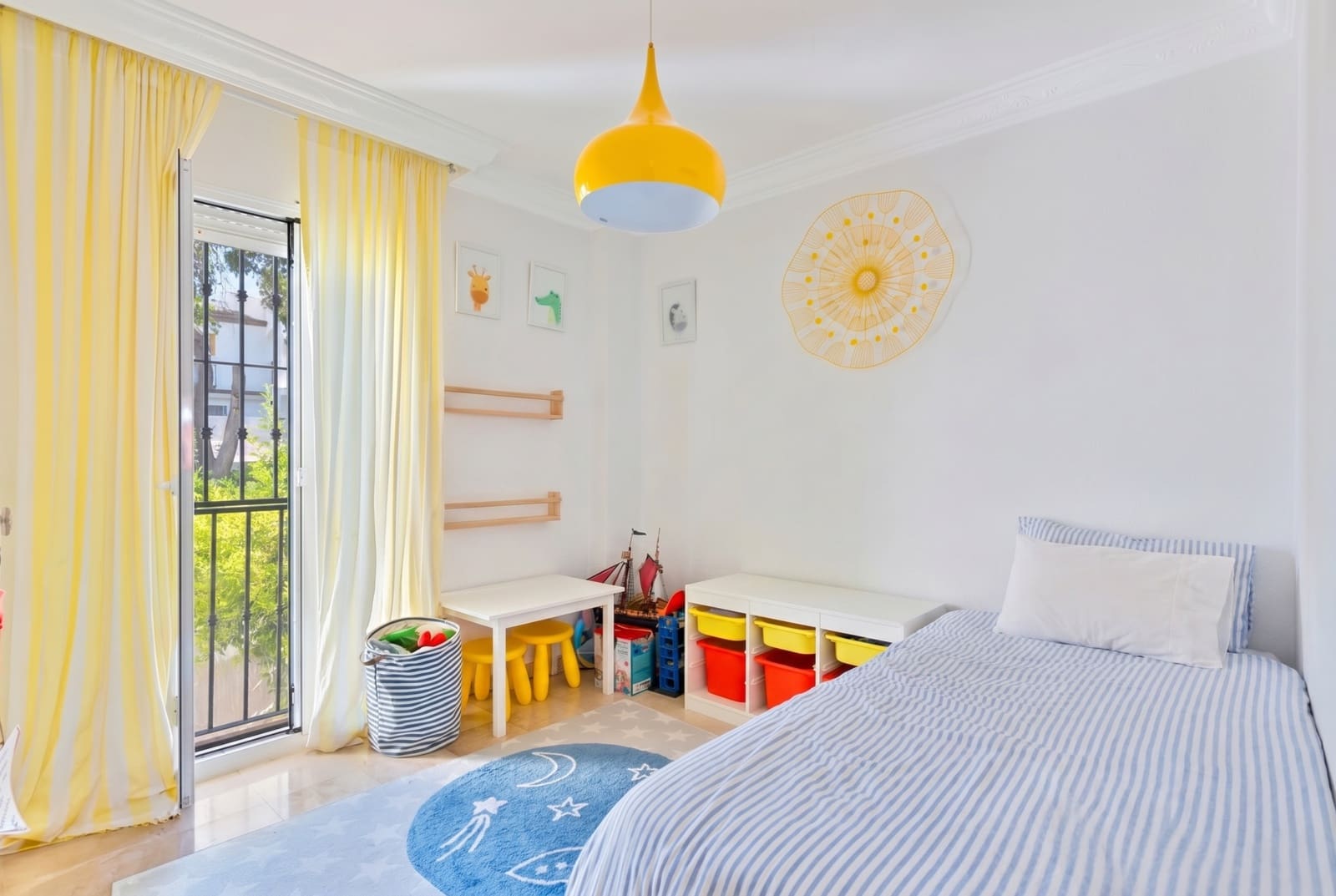 3 chambre Maison de Ville à vendre à Marbella avec piscine garage - 720 000 € (Ref: 9878229)