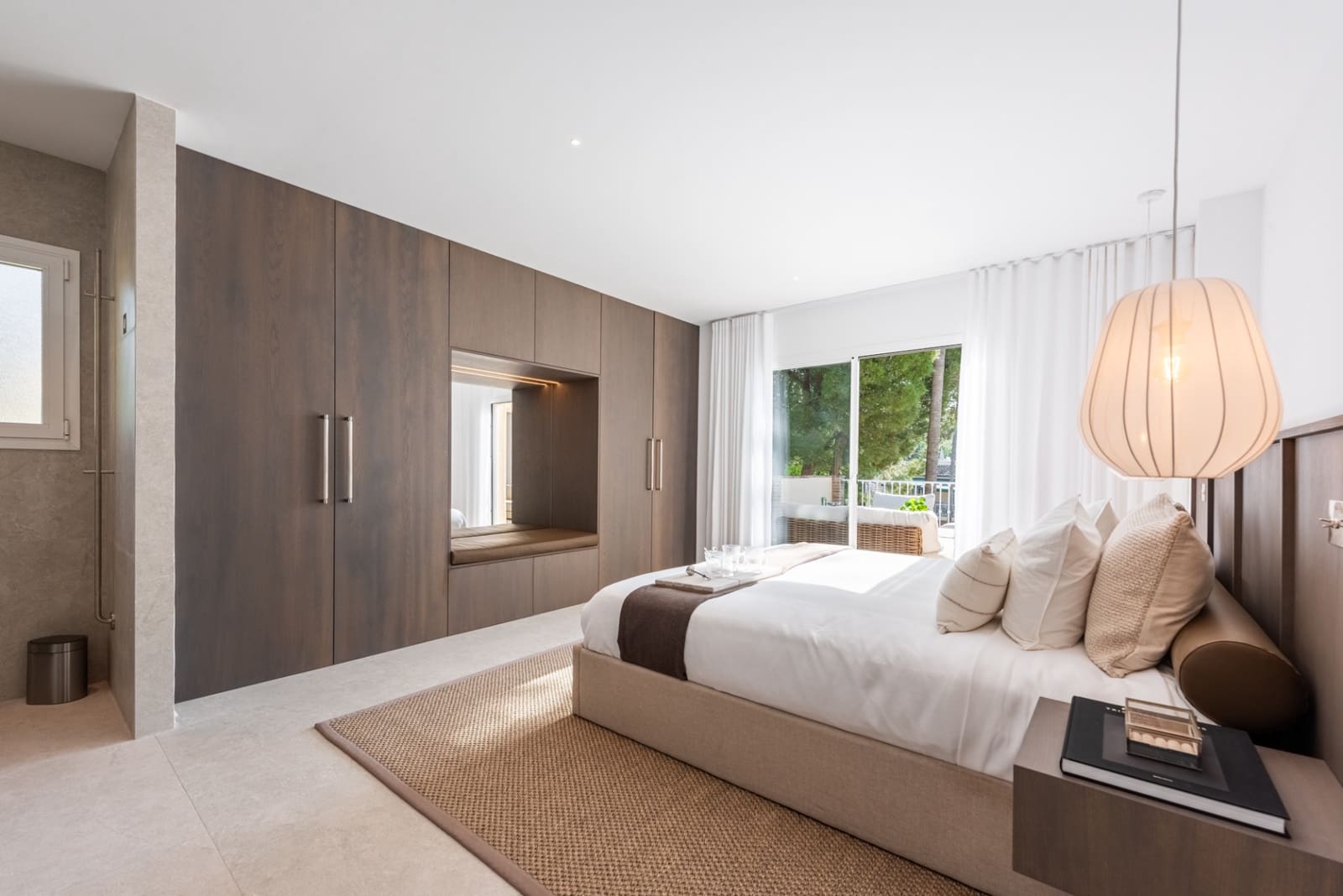 3 bedroom Penthouse for sale in Nueva Andalucia with pool garage - € 1,349,000 (Ref: 9880743)