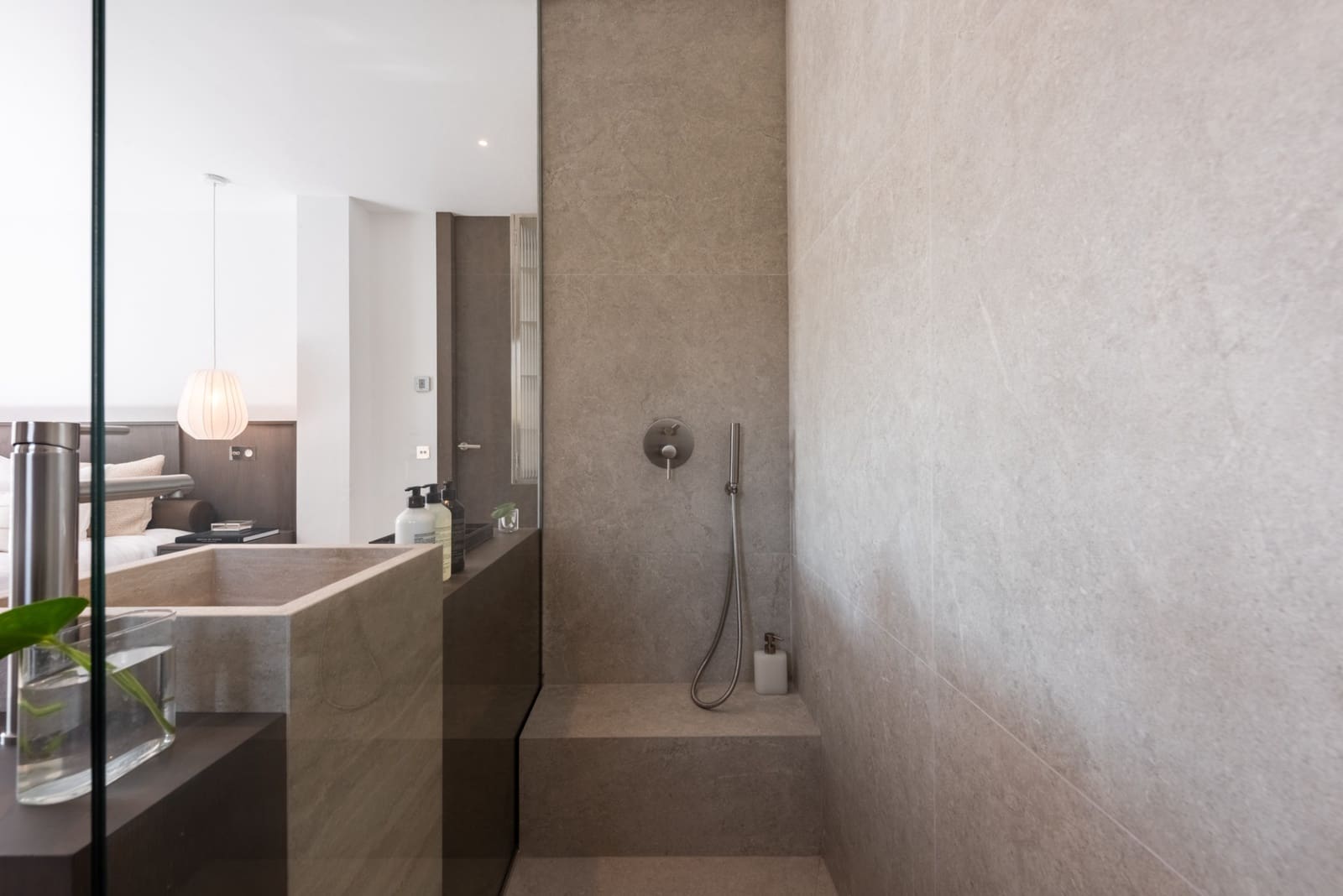 3 bedroom Penthouse for sale in Nueva Andalucia with pool garage - € 1,349,000 (Ref: 9880743)