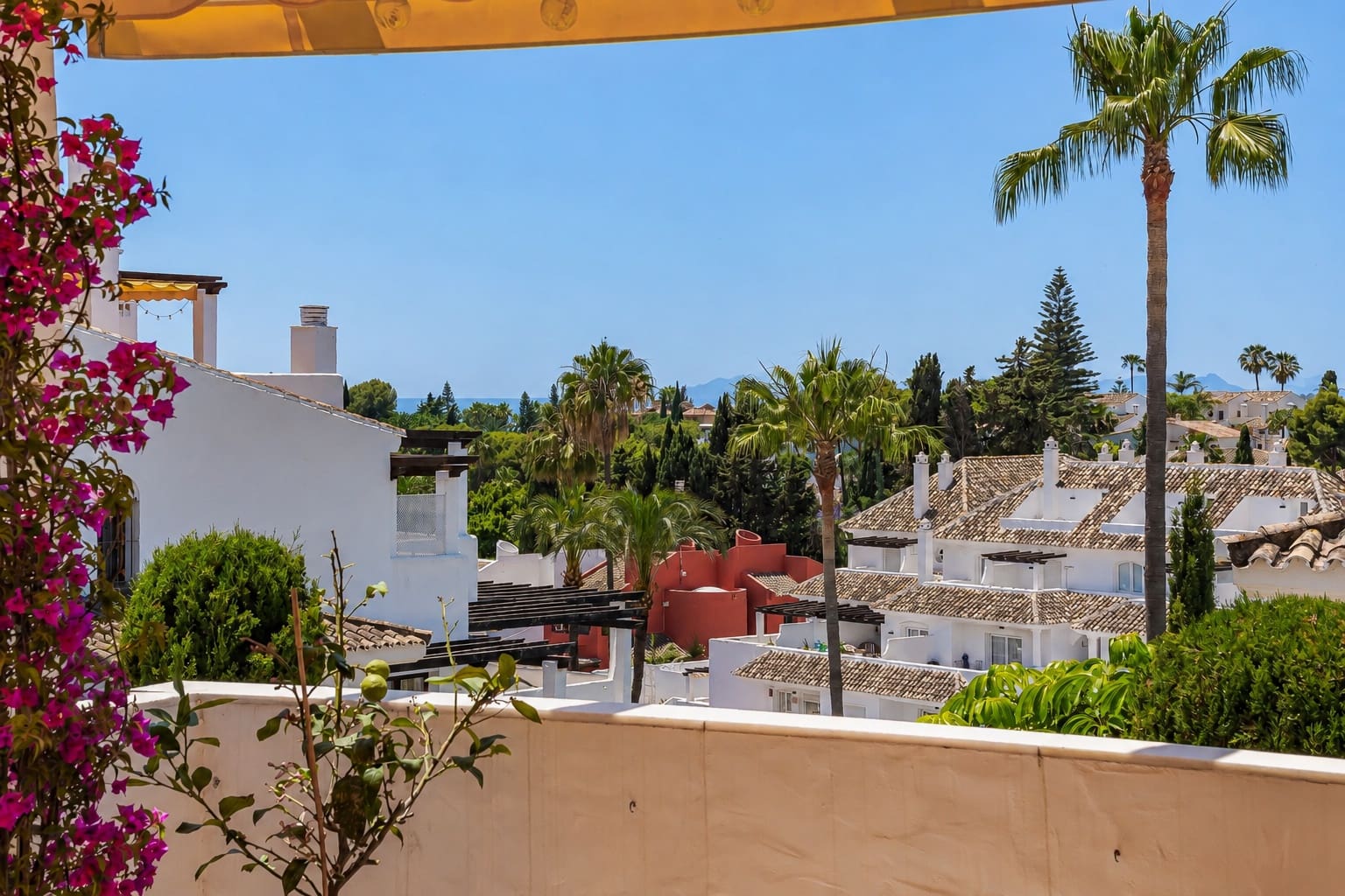 3 Zimmer Apartment zu verkaufen in Marbella mit Pool Garage - 1.250.000 € (Ref: 9880745)