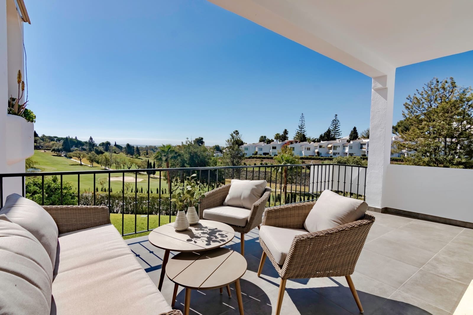 4 sovrum Hus till salu i Marbella med pool garage - 995 000 € (Ref: 9894118)