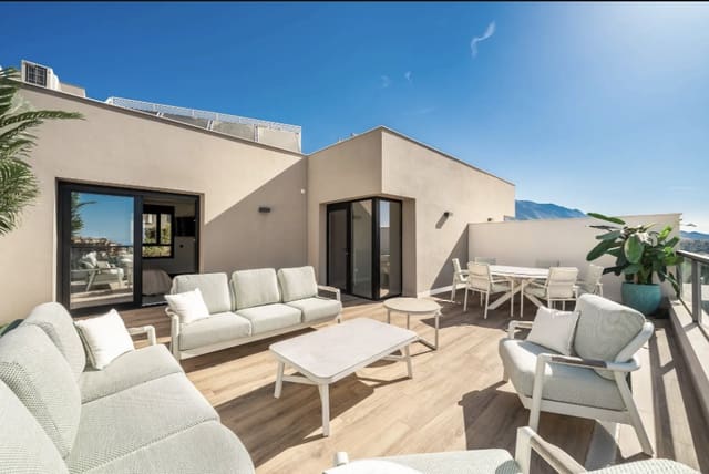3 soveværelse Penthouse til salg i Marbella med swimmingpool garage - € 1.350.000 (Ref: 9896586)