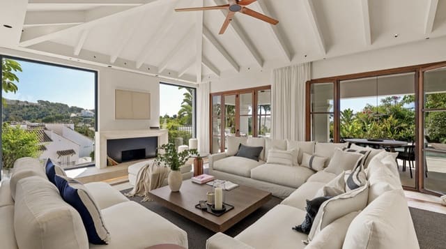 4 slaapkamer Villa te koop in Nueva Andalucia, Marbella met zwembad garage - € 4.500.000 (Ref: 9896587)