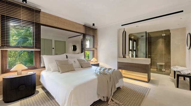 4 slaapkamer Villa te koop in Nueva Andalucia, Marbella met zwembad garage - € 4.500.000 (Ref: 9896587)