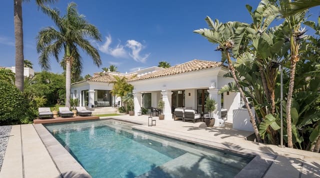4 slaapkamer Villa te koop in Nueva Andalucia, Marbella met zwembad garage - € 4.500.000 (Ref: 9896587)