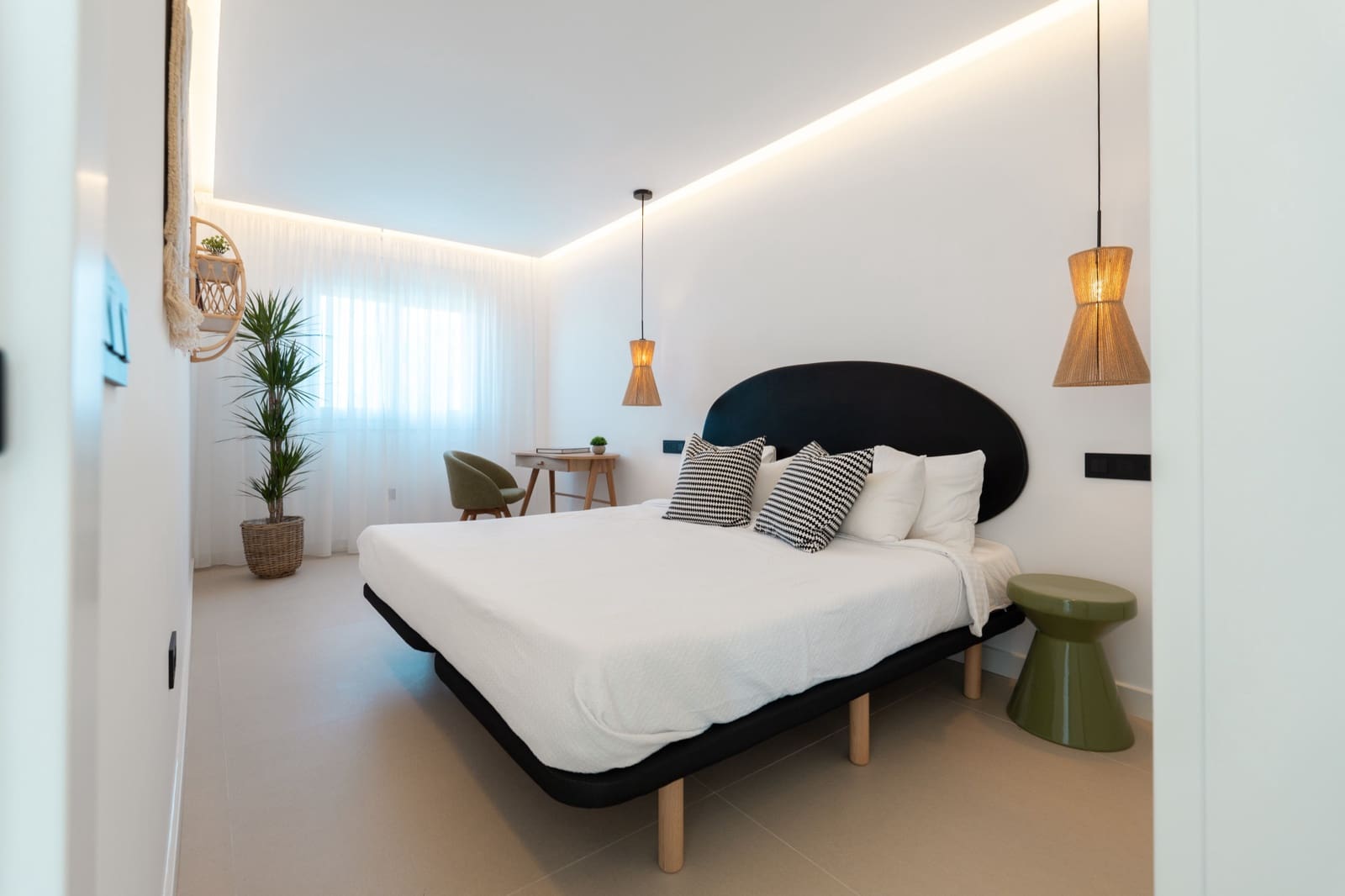 3 sypialnia Dom na sprzedaż w Marbella z basenem garażem - 995 000 € (Ref: 9896588)