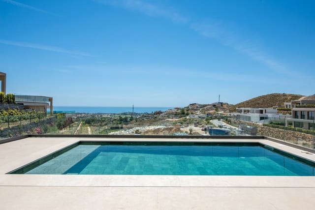 Chalet de 3 habitaciones en Benahavís en venta con piscina garaje - 2.350.000 € (Ref: 9899290)