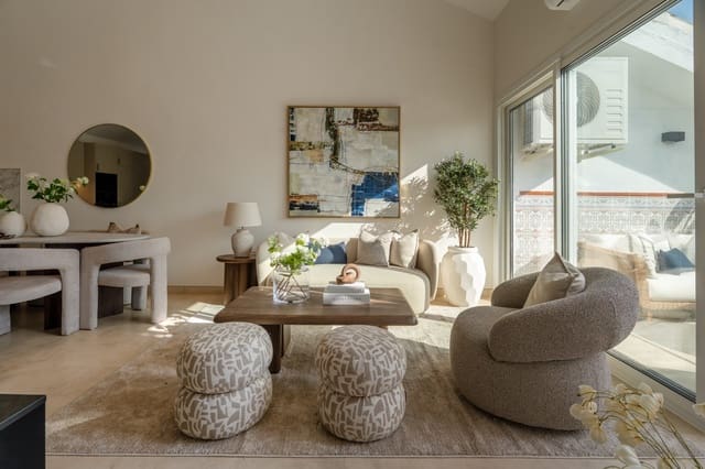 3 soveværelse Penthouse til salg i Nueva Andalucía Centro, Marbella med swimmingpool - € 695.000 (Ref: 9904238)