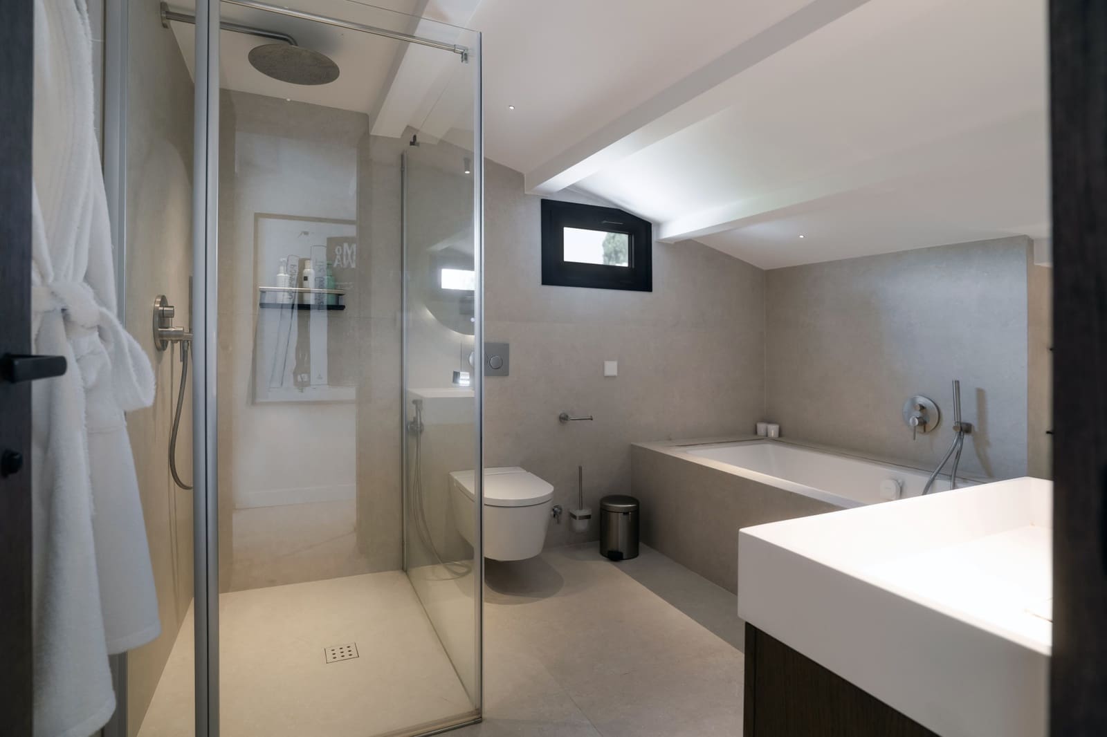 3 soveværelse Penthouse til salg i Puerto Banus med swimmingpool garage - € 1.490.000 (Ref: 9906876)