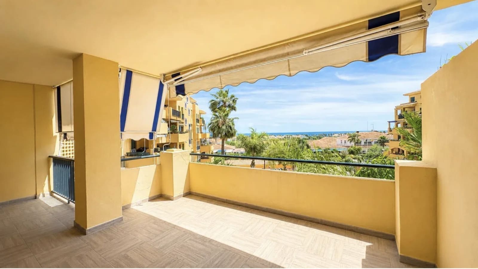 2 sypialnia Apartament na sprzedaż w San Pedro de Alcantara z basenem garażem - 499 000 € (Ref: 9910414)