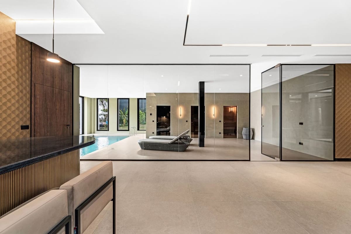 6 Zimmer Villa zu verkaufen in El Madronal mit Pool Garage - 7.000.000 € (Ref: 9920078)