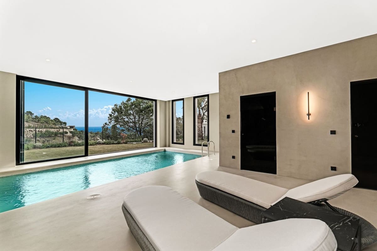 6 Zimmer Villa zu verkaufen in El Madronal mit Pool Garage - 7.000.000 € (Ref: 9920078)