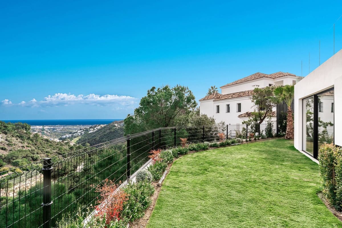 6 Zimmer Villa zu verkaufen in El Madronal mit Pool Garage - 7.000.000 € (Ref: 9920078)