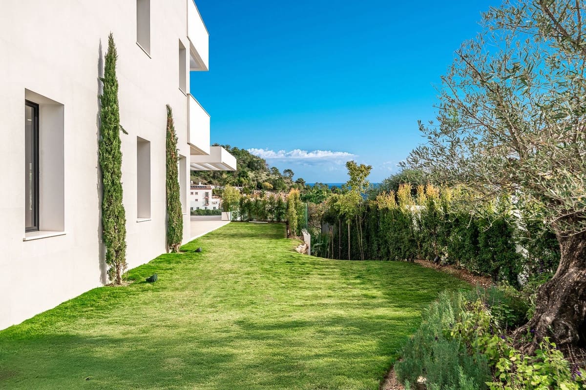 6 Zimmer Villa zu verkaufen in El Madronal mit Pool Garage - 7.000.000 € (Ref: 9920078)