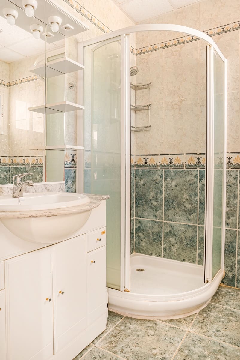 2 sypialnia Dom na sprzedaż w Marbella z basenem garażem - 695 000 € (Ref: 9920080)