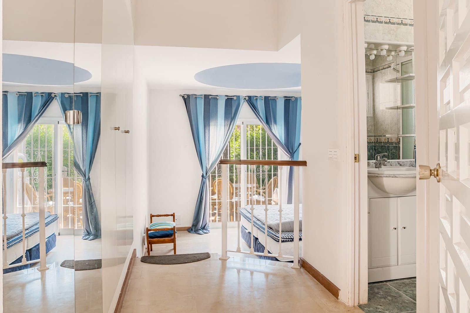 2 sypialnia Dom na sprzedaż w Marbella z basenem garażem - 695 000 € (Ref: 9920080)