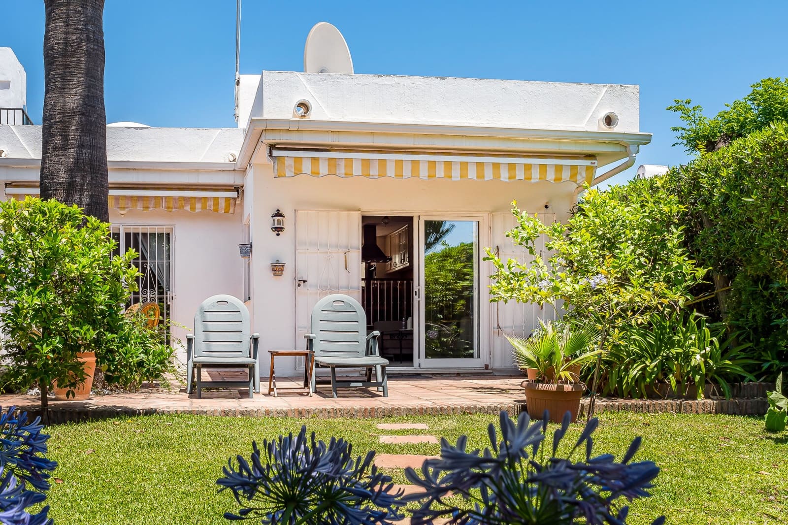 2 sypialnia Dom na sprzedaż w Marbella z basenem garażem - 695 000 € (Ref: 9920080)