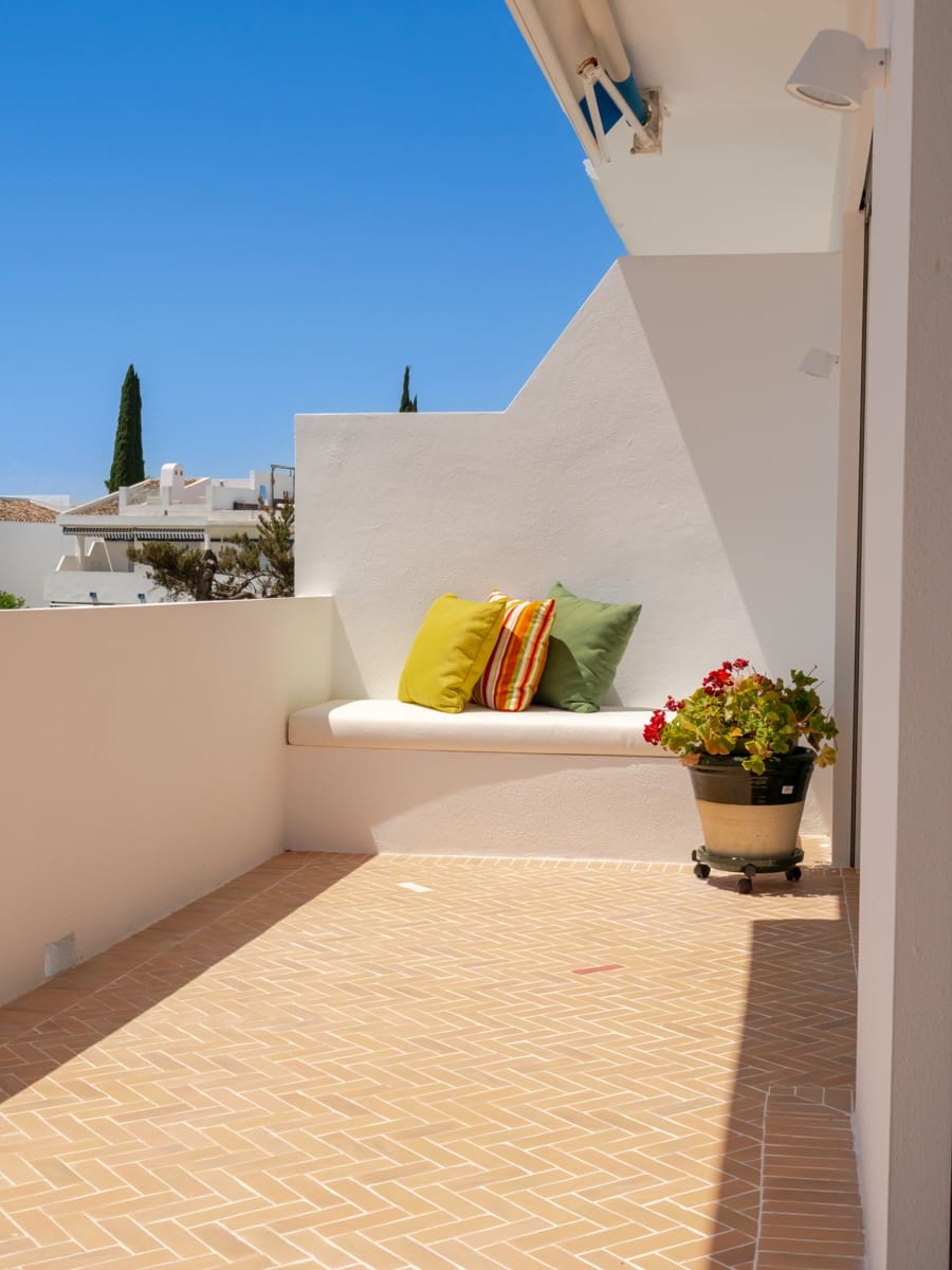 2 Zimmer Penthouse zu verkaufen in Marbella mit Pool Garage - 1.190.000 € (Ref: 9924283)